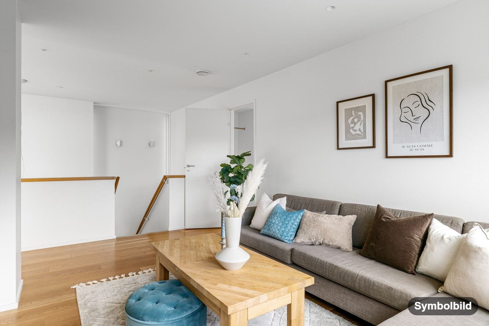 Symbolbild_Wohnzimmer: Graz-Jakomini · 2-Zimmer-Anlegerwohnung ca. 55 m² · vermietet · 159.500 €