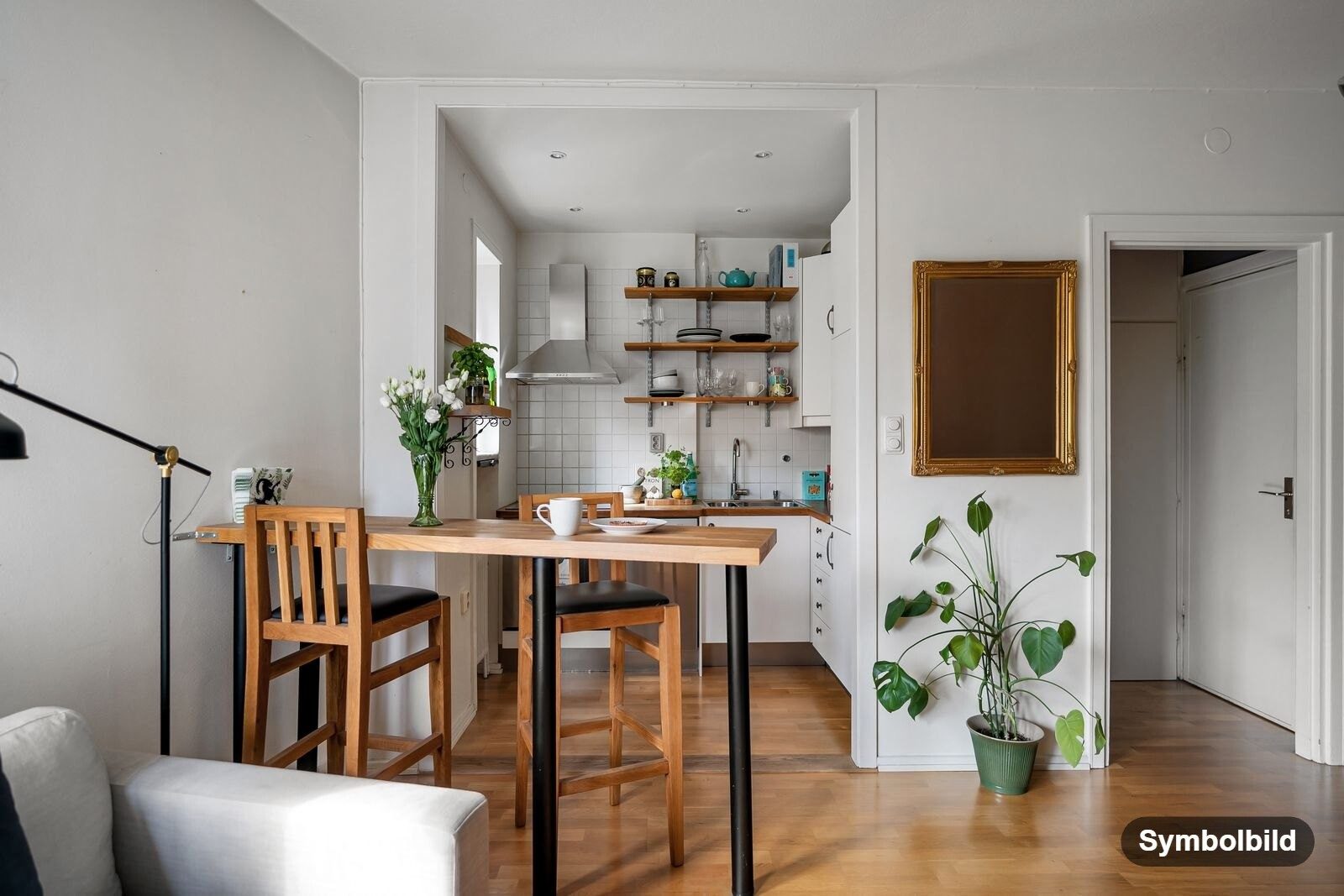 Symbolbild_Essbereich: Graz-Gries · 2-Zimmer-Anlegerwohnung ca. 62 m² · vermietet · 179.800 €