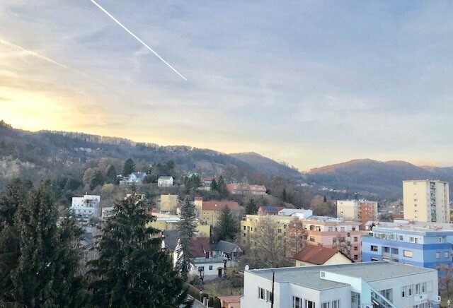 Ausblick aus dem 6. OG: Graz-Wetzelsdorf · Neubau 2 Zi. 49 m² + Terrasse · provisionsfrei · 158.333 € netto