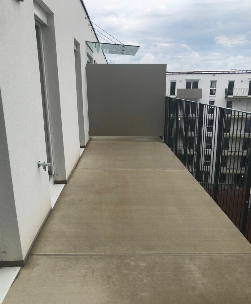 XL-Balkon 19 m²: Graz-Jakomini · Neubau 2 Zi. 44 m² + 19 m² Balkon · vermietet · 195.000 € netto