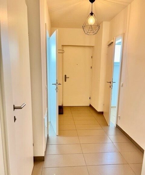 Vorraum: Graz-Waltendorf nahe TU · 3 Zimmer auf 45 m² + Balkon · vermietet · 185.000 € netto