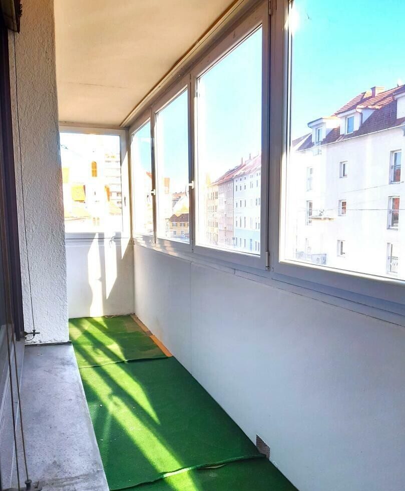 Verglaste Loggia: Graz-Gries nahe Griesplatz · 3 Zimmer 87 m² + Loggia · provisionsfrei · 174.740 €