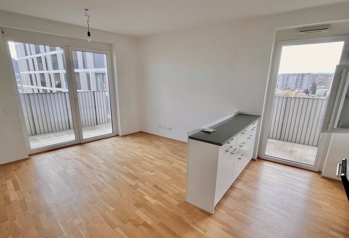 Wohnbereich: Graz-Jakomini · Penthouse-Wohnung 4 Zi. 81 m² + 23 m² Terrasse · frei · 297.500 € netto