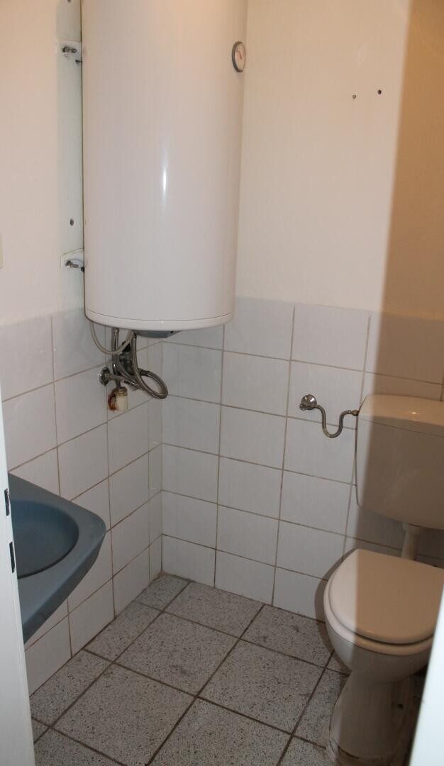 WC: Graz-West mit Stadtblick · 3 Zimmer 83 m² + 23 m² Terrasse + Parkplatz · vermietet · 6 % Rendite · 96.000 €