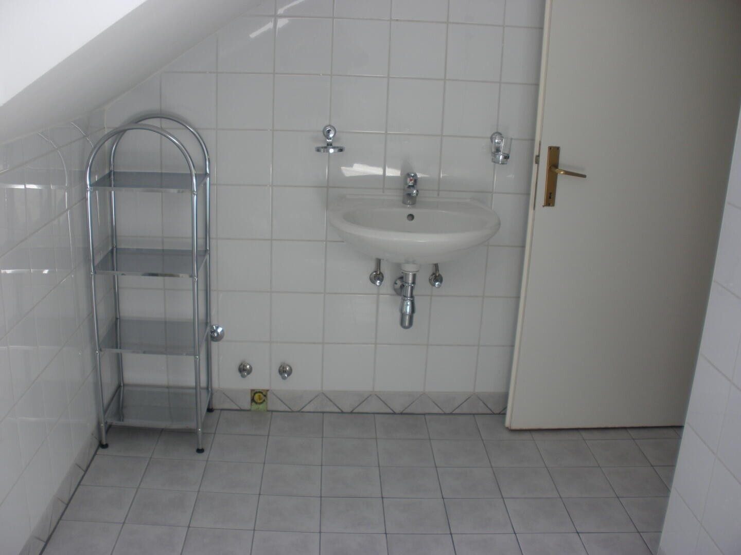 Bad: Graz-West mit Stadtblick · 2 Zimmer 55 m² + 46 m² Terrasse + Garten · 6 % Rendite · 125.000 €