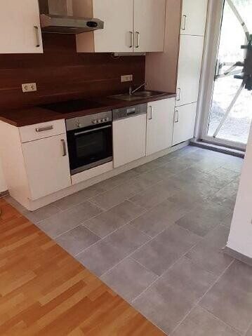 Küche: Graz-West mit Stadtblick · 2 Zimmer 55 m² + 46 m² Terrasse + Garten · 6 % Rendite · 125.000 €